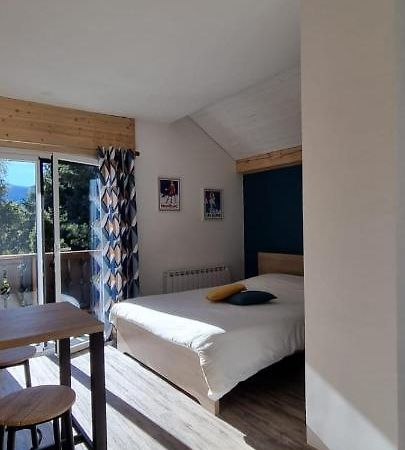 Mont Bivouac, Chambre,Entree Et Sdb Privee,Balcon Vue Mtblanc 帕西 外观 照片